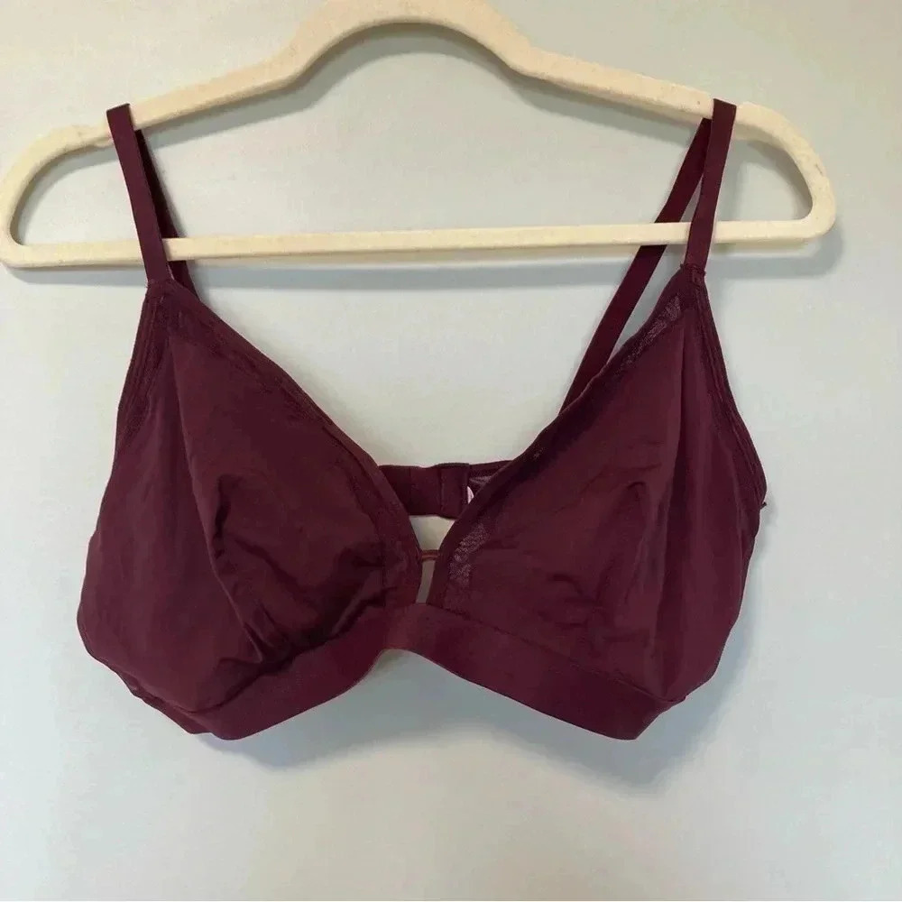 Lively  burgundy bra size 3